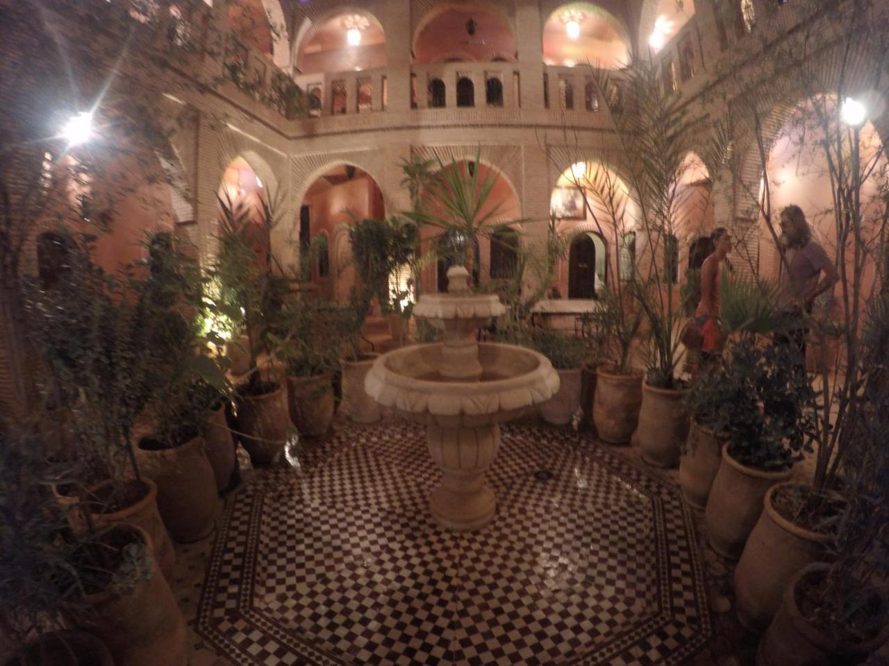 Hotel Wissam Маракеш Екстериор снимка